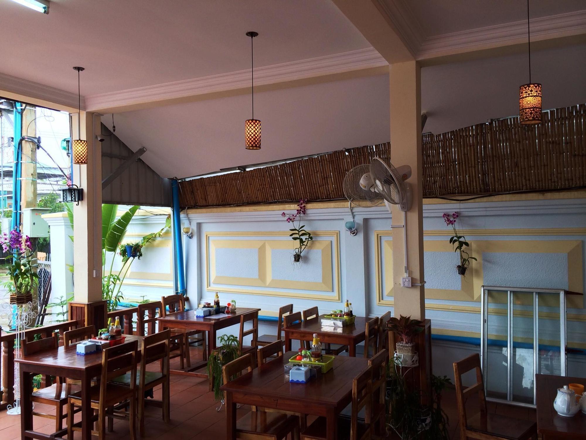 Emerald Bb Battambang Hotel Dış mekan fotoğraf