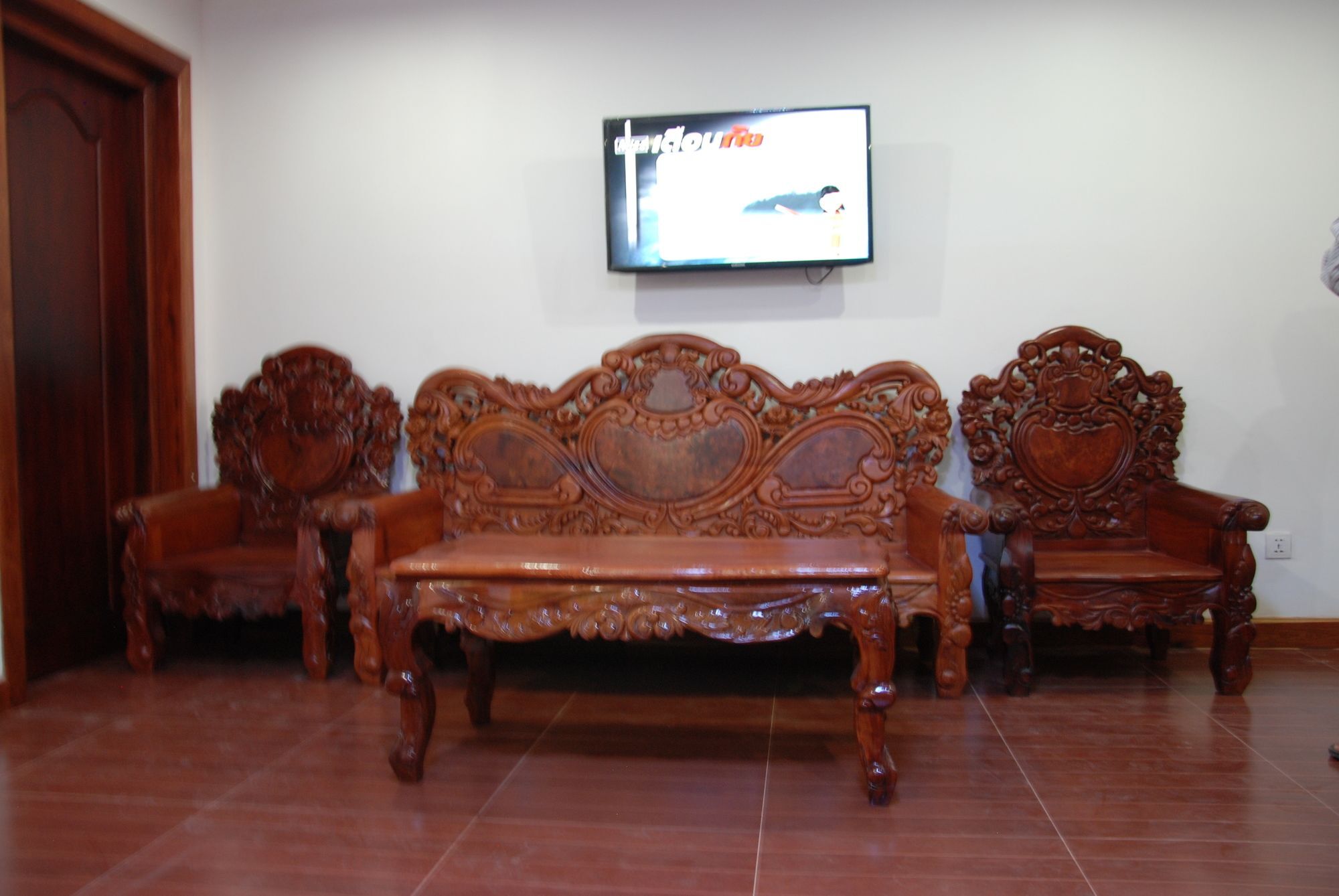 Emerald Bb Battambang Hotel Dış mekan fotoğraf