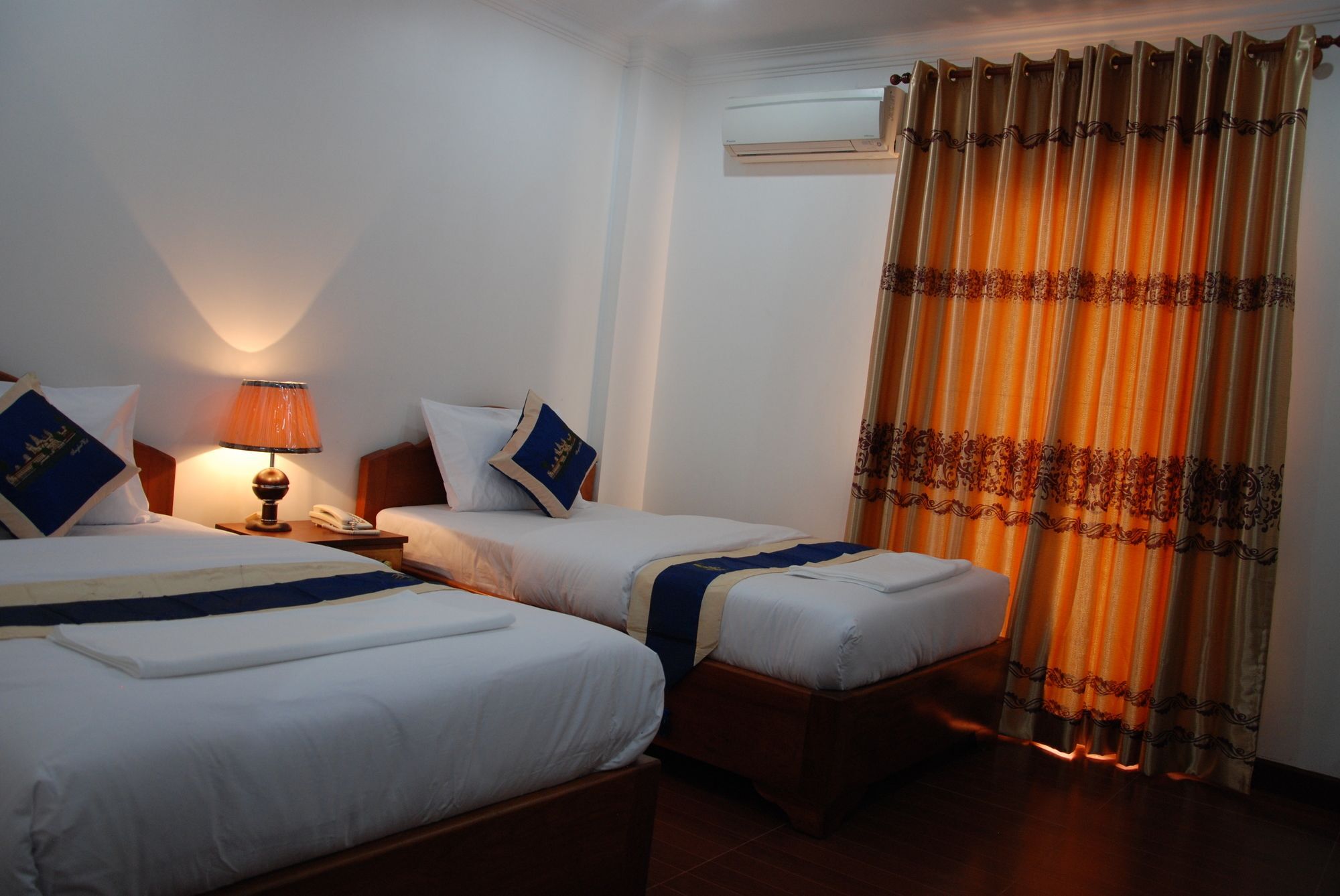 Emerald Bb Battambang Hotel Dış mekan fotoğraf